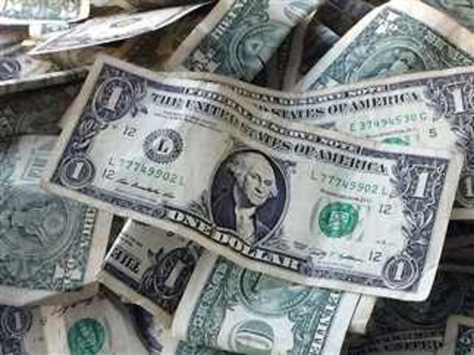 “رفع تاني” سعر الدولار مقابل الجنيه المصري في السوق السوداء اليوم الاربعاء 13 ديسمبر 2023